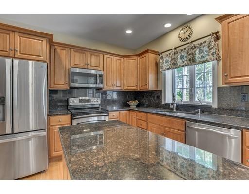 7 Reeve St, Acton, MA 01720 photo 2