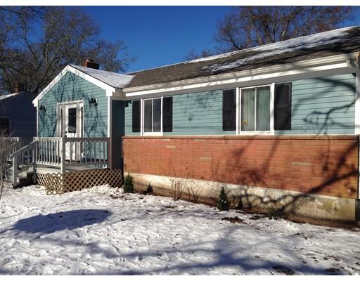 81 Fearing St, Buzzards Bay, MA 02532 photo 1
