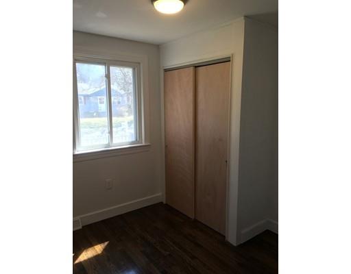 81 Fearing St, Buzzards Bay, MA 02532 photo 13