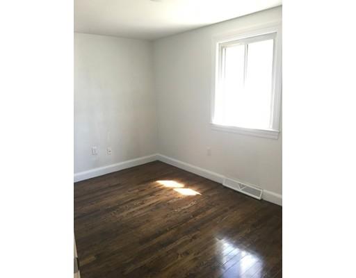 81 Fearing St, Buzzards Bay, MA 02532 photo 14