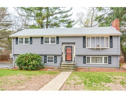 19 Blueberry Ln, Reading, MA 01867 photo 1