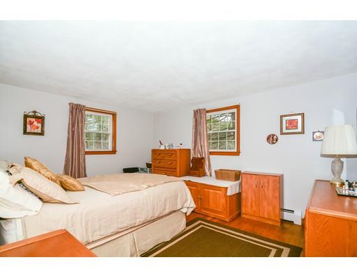 19 Blueberry Ln, Reading, MA 01867 photo 6
