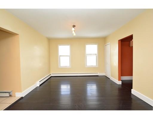 30 Maple St, Webster, MA 01570 photo 5