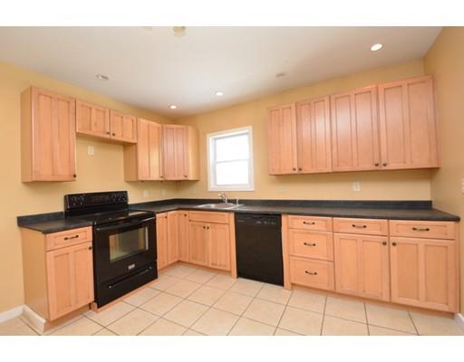 30 Maple St, Webster, MA 01570 photo 2
