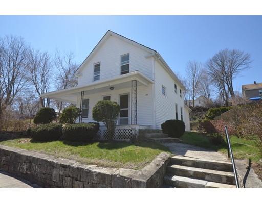 30 Maple St, Webster, MA 01570 photo 1