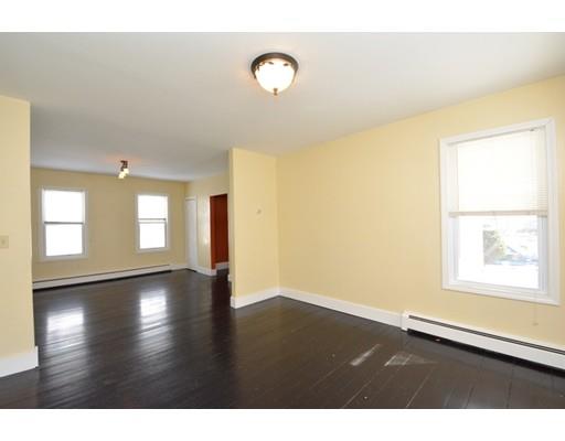 30 Maple St, Webster, MA 01570 photo 8