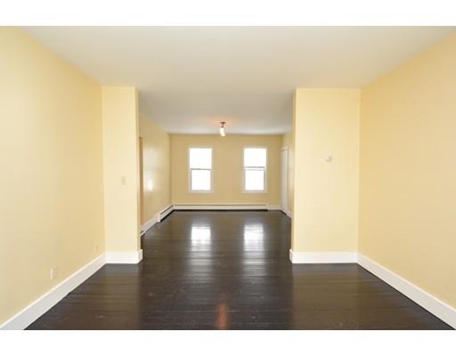 30 Maple St, Webster, MA 01570 photo 9