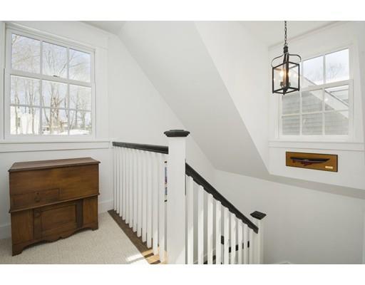 44 Cottage St, Hingham, MA 02043 photo 9