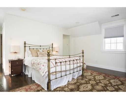 44 Cottage St, Hingham, MA 02043 photo 15