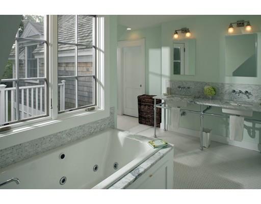 44 Cottage St, Hingham, MA 02043 photo 17