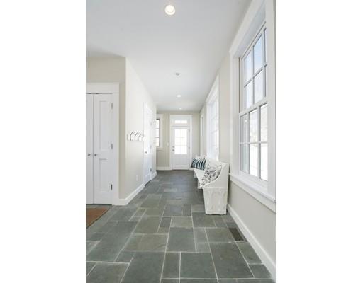 44 Cottage St, Hingham, MA 02043 photo 11