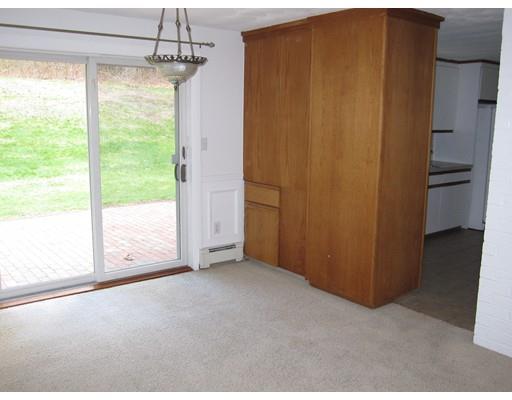 33 Eisenhower Rd, Framingham, MA 01701 photo 8