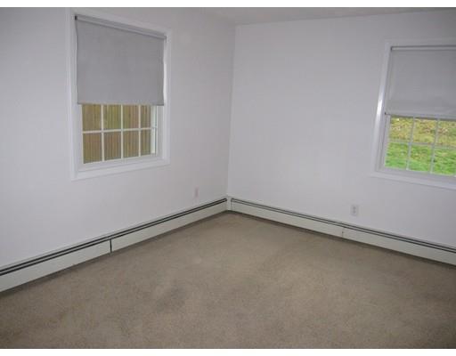 33 Eisenhower Rd, Framingham, MA 01701 photo 12