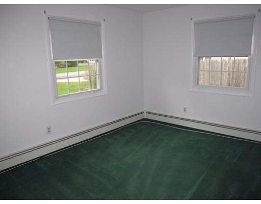33 Eisenhower Rd, Framingham, MA 01701 photo 14
