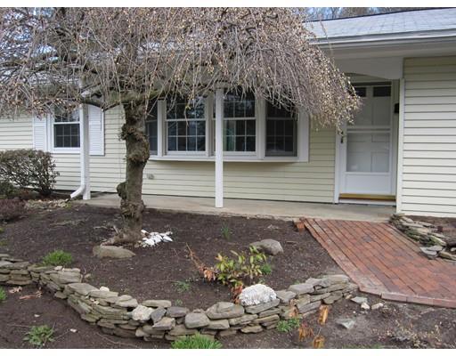 33 Eisenhower Rd, Framingham, MA 01701 photo 3