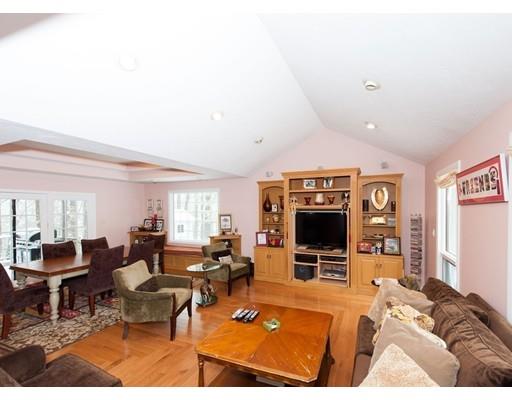 27 Dedham St, Sharon, MA 02067 photo 2