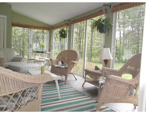 15 Babbitt Ln, Harvard, MA 01451 photo 2