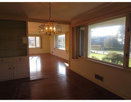 89 Gale Rd, Swampscott, MA 01907 photo 10