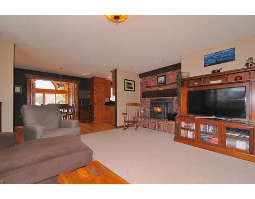 21 Town Farm Rd, Sutton, MA 01590 photo 4