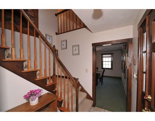 21 Town Farm Rd, Sutton, MA 01590 photo 3