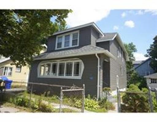 95 Rochelle St, Springfield, MA 01109 photo 1