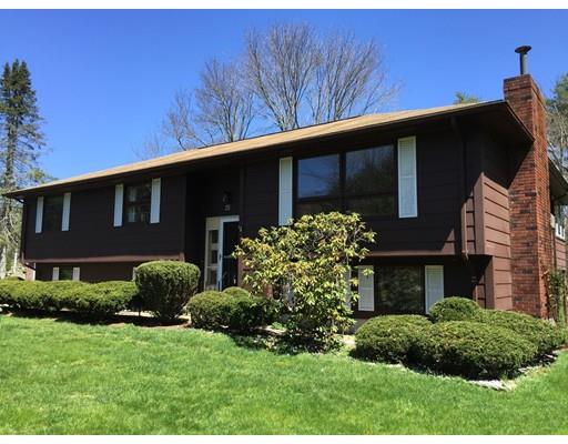 75 Hartford Ave E, Mendon, MA 01756 photo 1