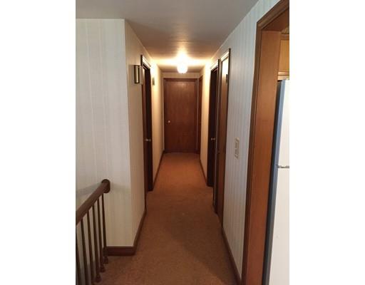75 Hartford Ave E, Mendon, MA 01756 photo 17