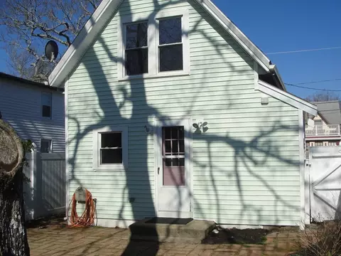 18 W Central, Onset, MA 02558 photo 26