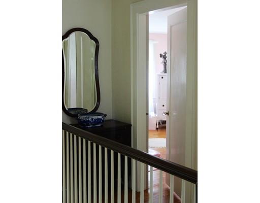 77 Wayne St, Springfield, MA 01118 photo 18