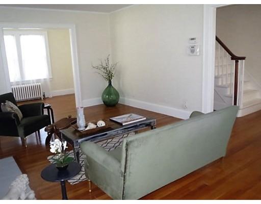 77 Wayne St, Springfield, MA 01118 photo 12