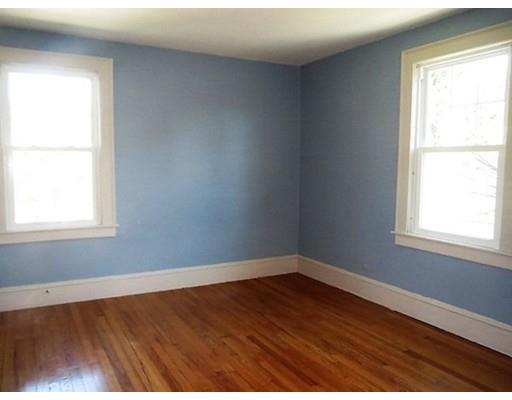 77 Wayne St, Springfield, MA 01118 photo 23