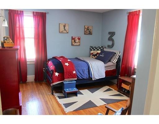 77 Wayne St, Springfield, MA 01118 photo 22