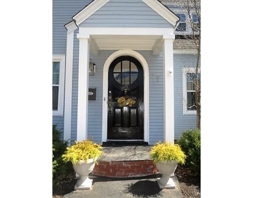 77 Wayne St, Springfield, MA 01118 photo 3