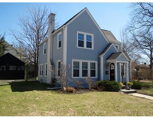 77 Wayne St, Springfield, MA 01118 photo 1