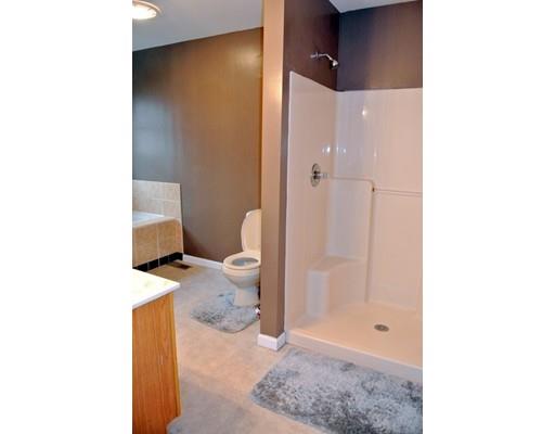 9 Spring St, Clinton, MA 01510 photo 13