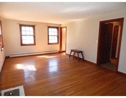 8 Brian Rd, Franklin, MA 02038 photo 4