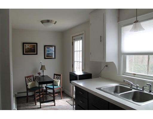 76 Ray St, Webster, MA 01570 photo 4