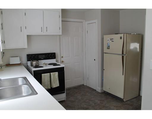 76 Ray St, Webster, MA 01570 photo 10