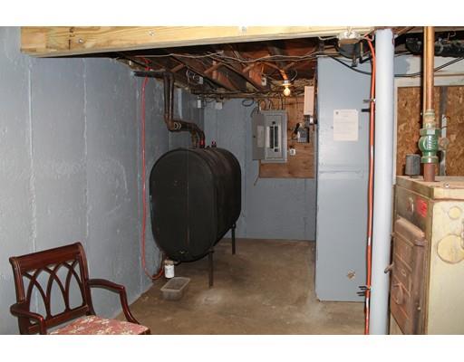 76 Ray St, Webster, MA 01570 photo 20
