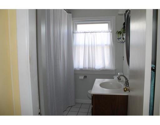 76 Ray St, Webster, MA 01570 photo 16