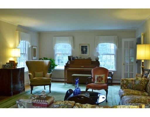 203 Fox Hill Rd, Needham, MA 02492 photo 11
