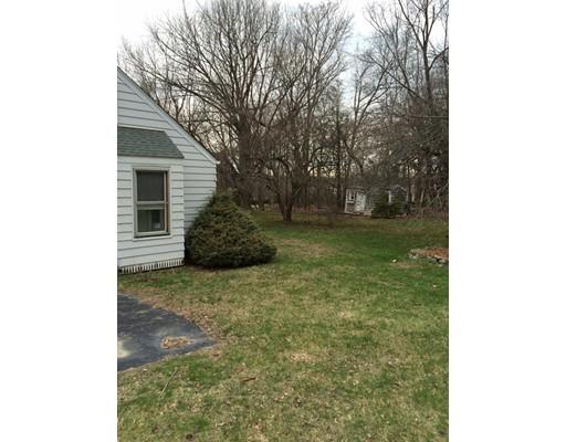 33 Dutton St, Worcester, MA 01610 photo 3