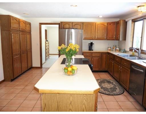 12 Old Mill Rd, Windham, NH 03087 photo 4
