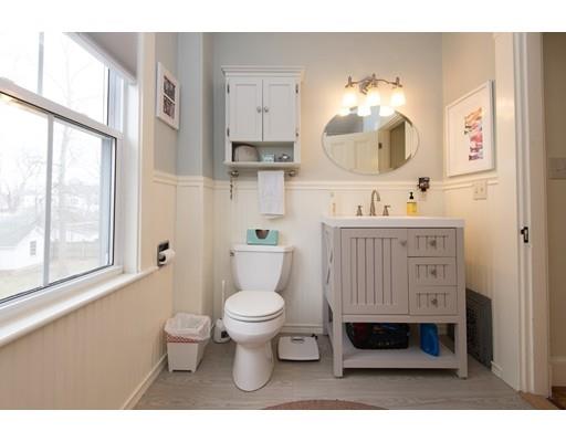 7 Beacon St, Danvers, MA 01923 photo 16