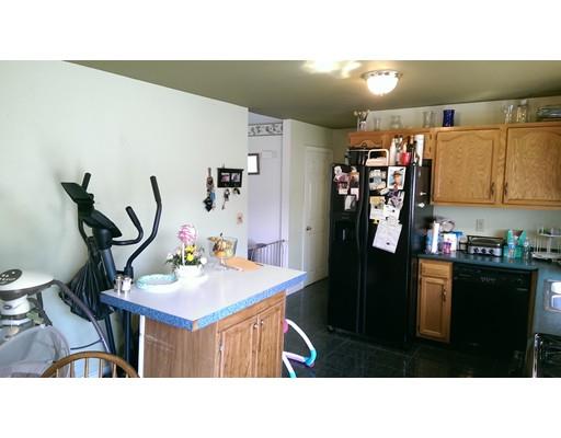 106 Raymond St, Fall River, MA 02723 photo 8