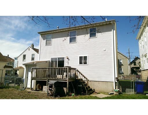 106 Raymond St, Fall River, MA 02723 photo 5