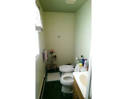 106 Raymond St, Fall River, MA 02723 photo 12