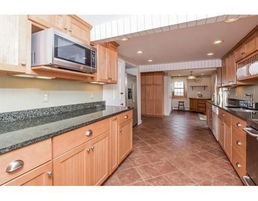 50 Conant St, Beverly, MA 01915 photo 3