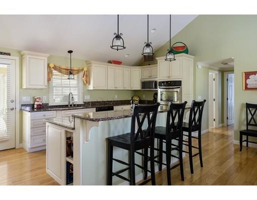 724 Santuit, Cotuit, MA 02635 photo 8