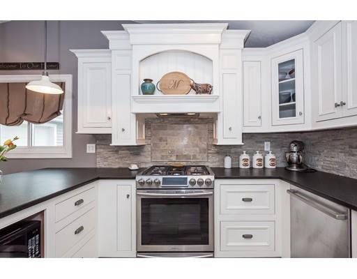 72 Squire Ln, Springfield, MA 01118 photo 5